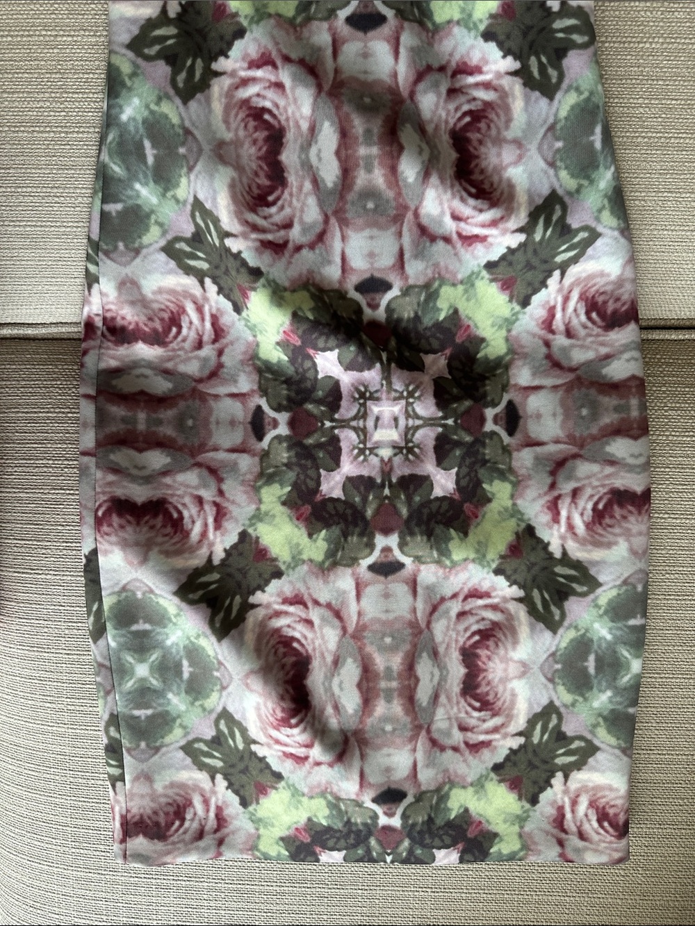 Ted Baker Cambree crotchet rose print Bodycon Dress in size 0 - Picture 4 of 9